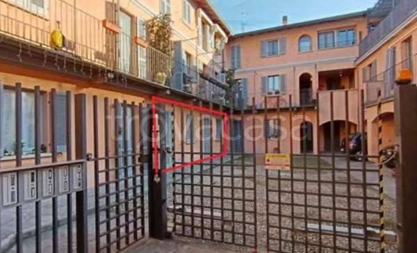 appartamento in vendita a Casorate Sempione