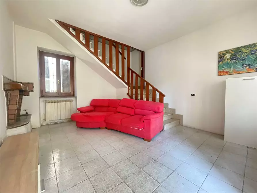 casa semindipendente in vendita a Casorate Sempione