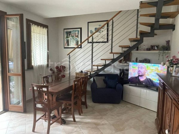 appartamento in vendita a Casorate Sempione