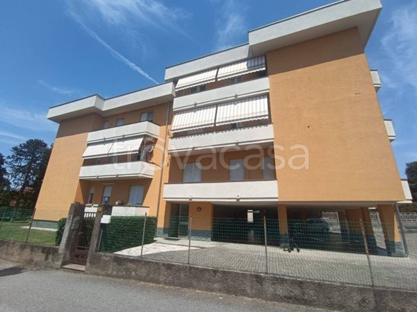 appartamento in vendita a Casorate Sempione