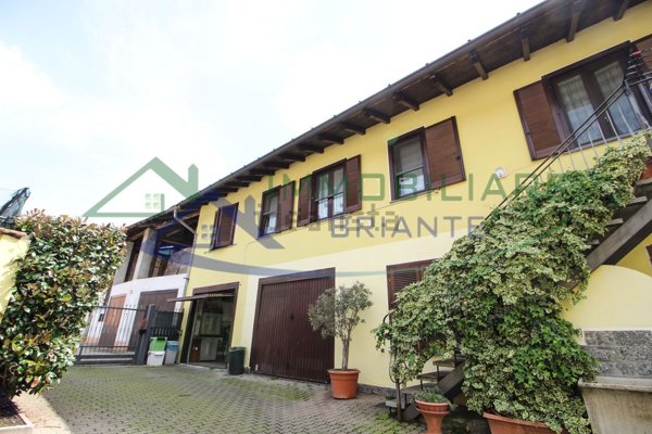 appartamento in vendita a Casorate Sempione