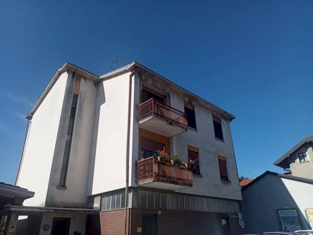 appartamento in vendita a Casorate Sempione