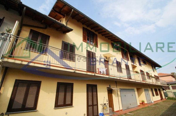 appartamento in vendita a Casorate Sempione