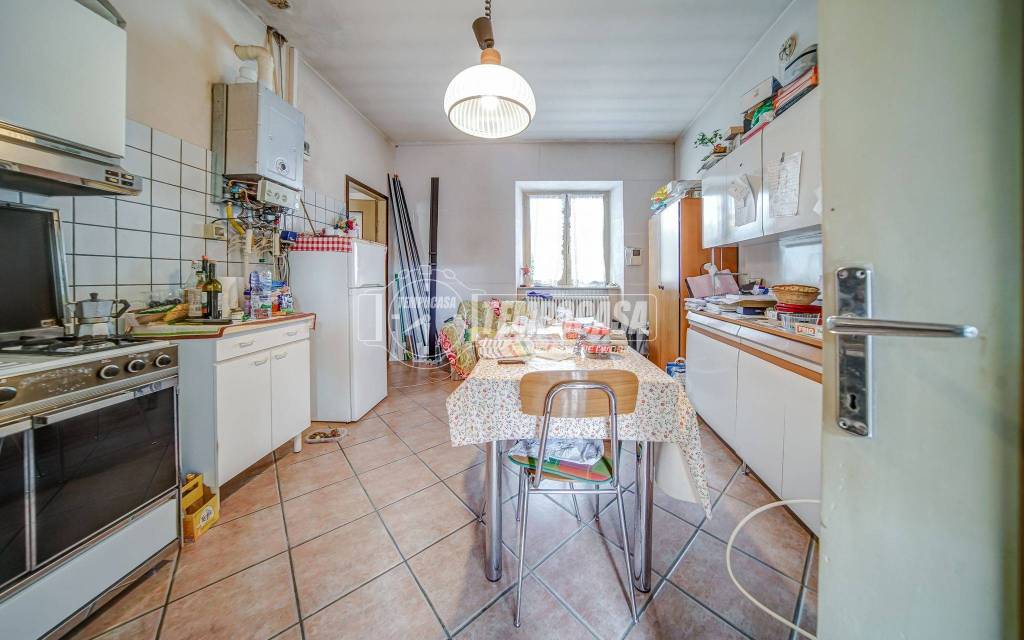 appartamento in vendita a Casorate Sempione