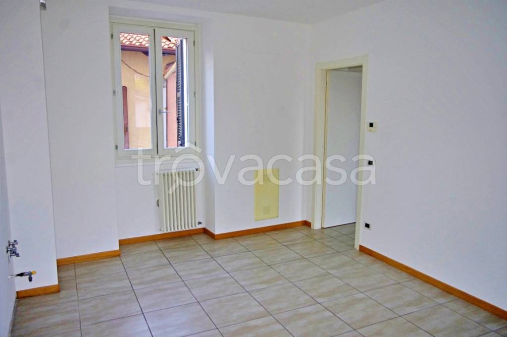 appartamento in vendita a Casorate Sempione