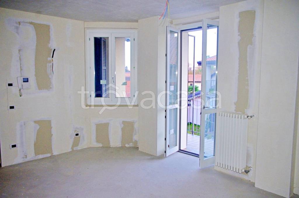 appartamento in vendita a Casorate Sempione