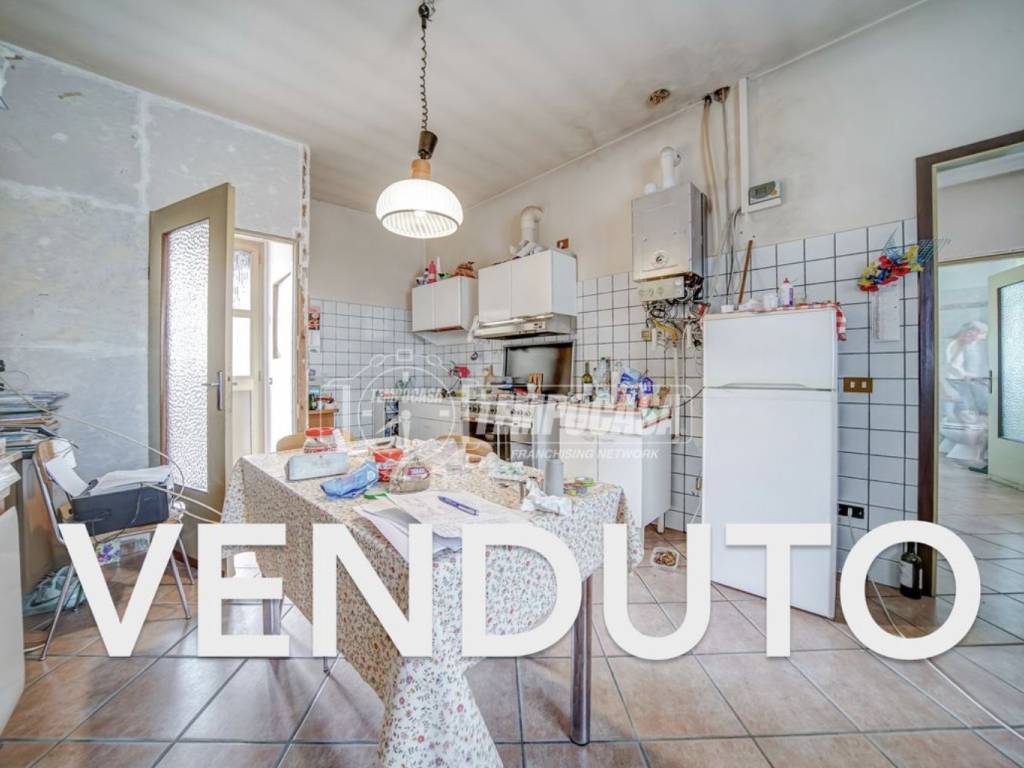 appartamento in vendita a Casorate Sempione