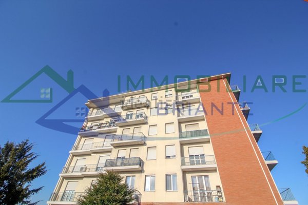 appartamento in vendita a Casorate Sempione