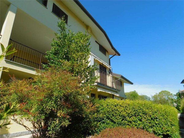 appartamento in vendita a Casorate Sempione