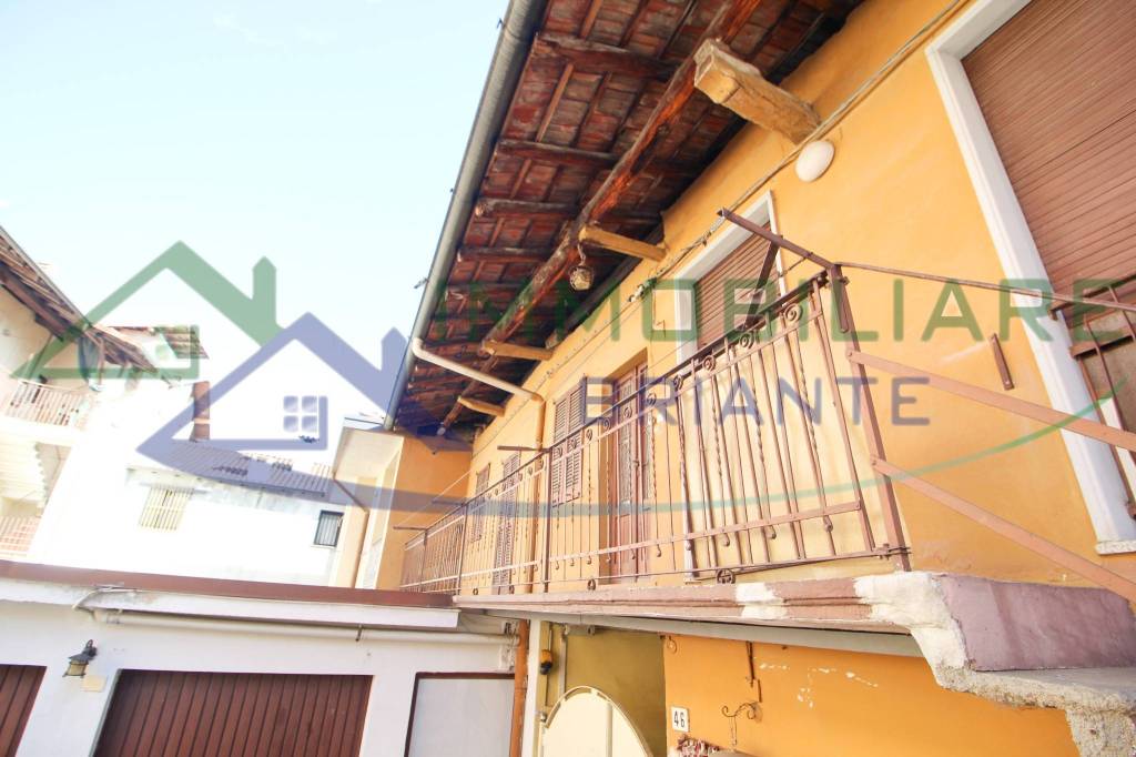appartamento in vendita a Casorate Sempione