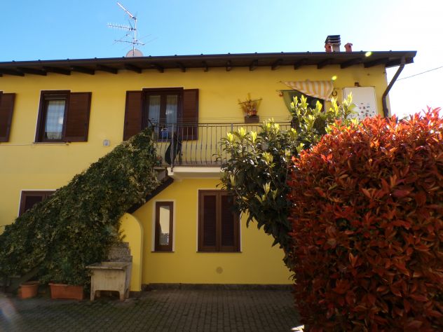 appartamento in vendita a Casorate Sempione