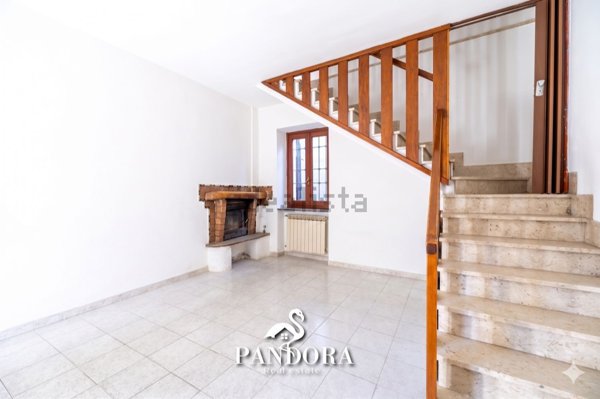 appartamento in vendita a Casorate Sempione