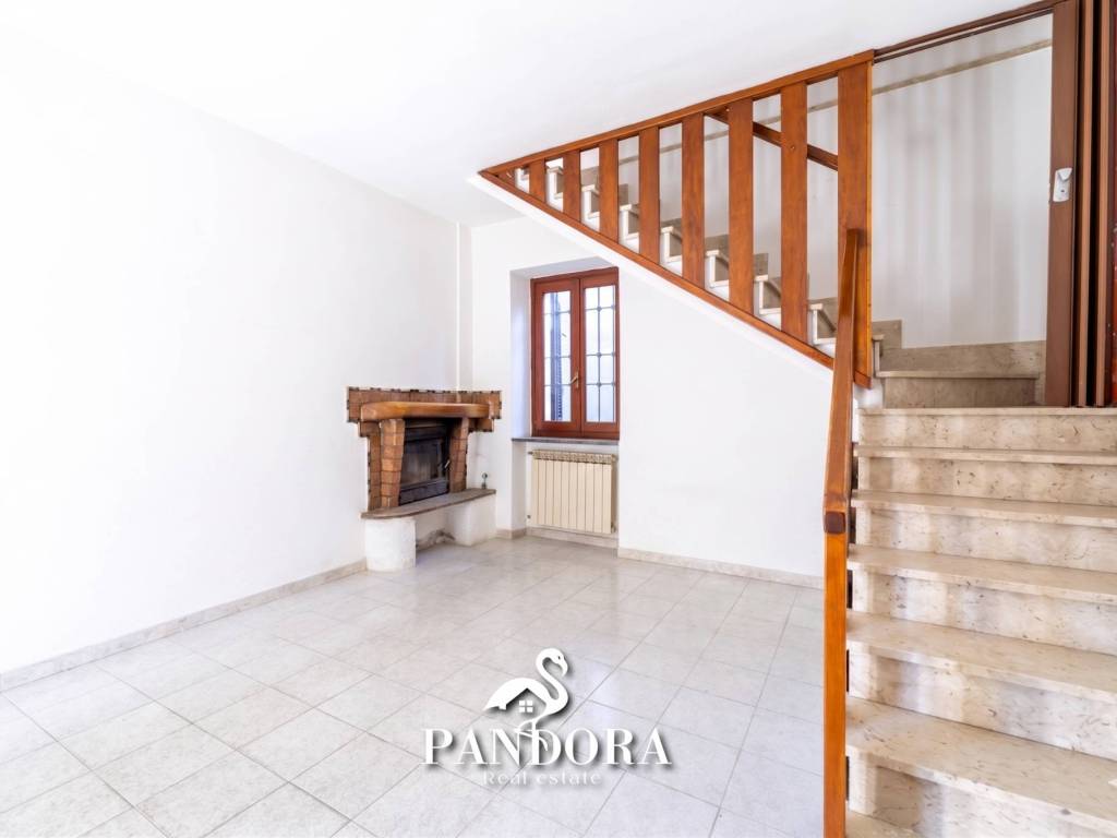 appartamento in vendita a Casorate Sempione