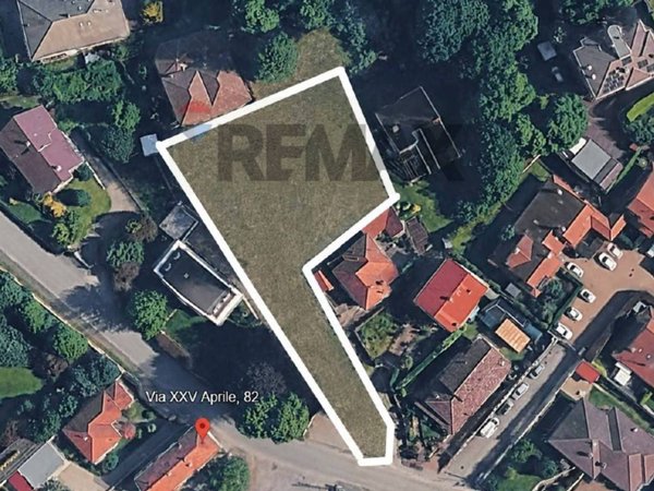 terreno edificabile in vendita a Casorate Sempione