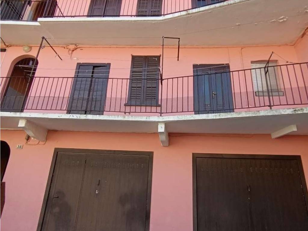 casa indipendente in vendita a Casorate Sempione
