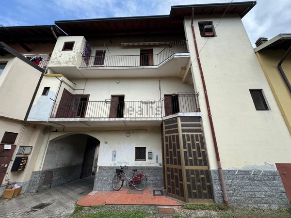 appartamento in vendita a Casorate Sempione
