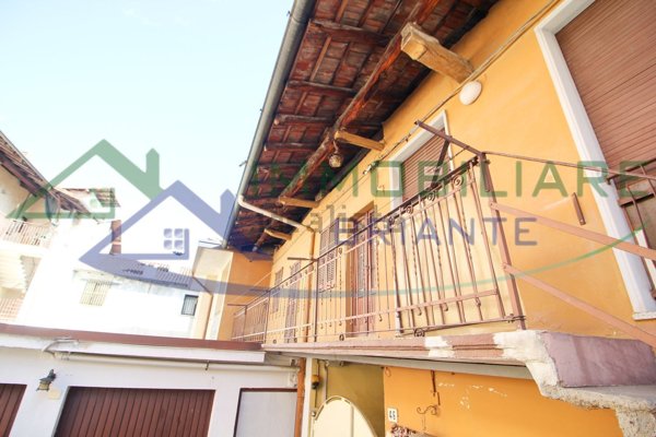 appartamento in vendita a Casorate Sempione