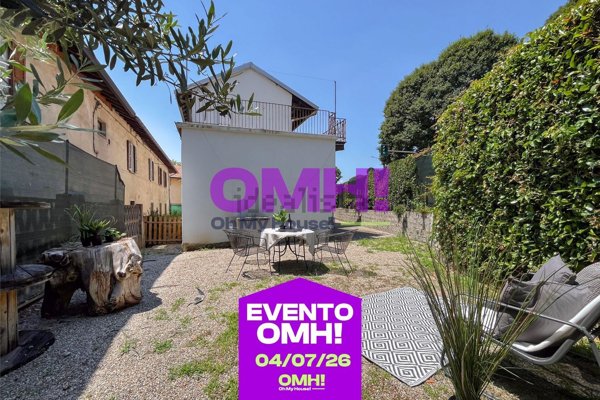 casa indipendente in vendita a Casorate Sempione