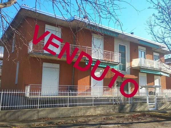 appartamento in vendita a Cassano Magnago