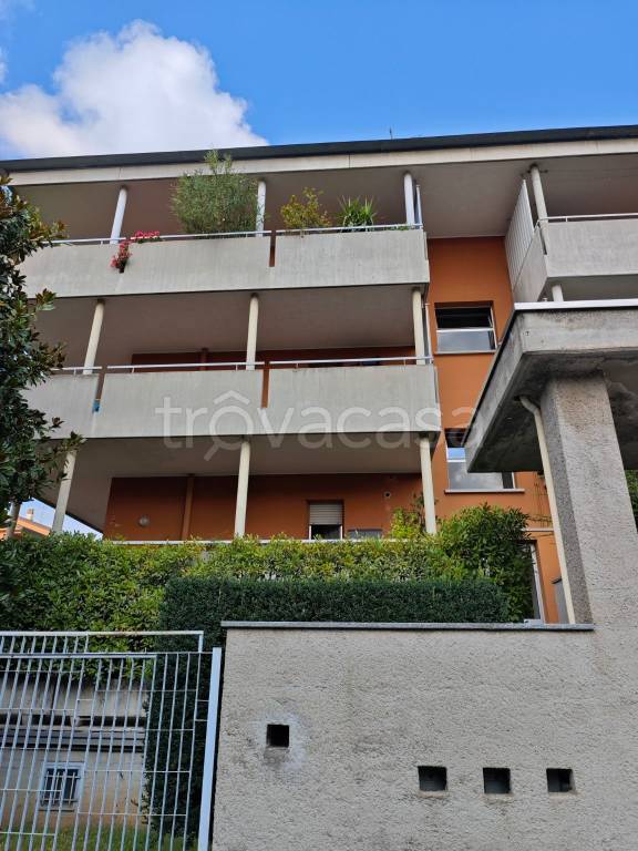 appartamento in vendita a Cassano Magnago