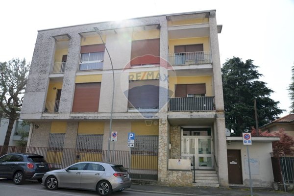 ufficio in vendita a Cassano Magnago