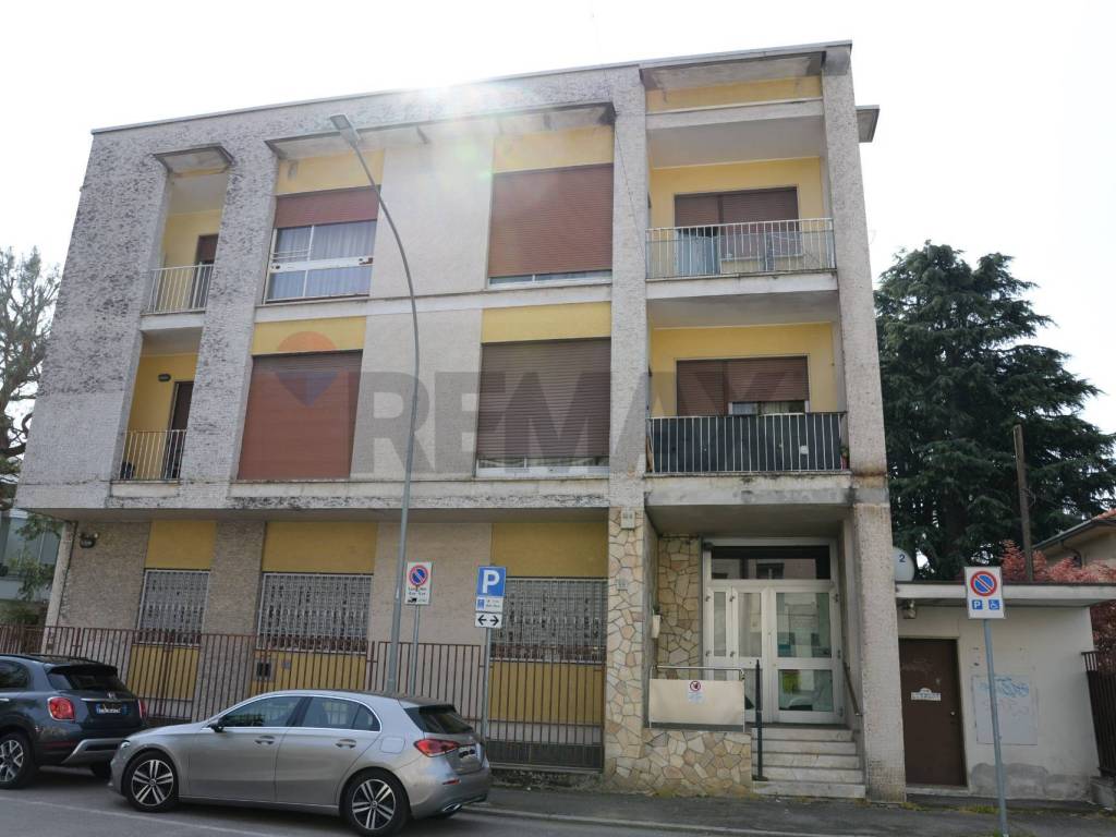 ufficio in vendita a Cassano Magnago