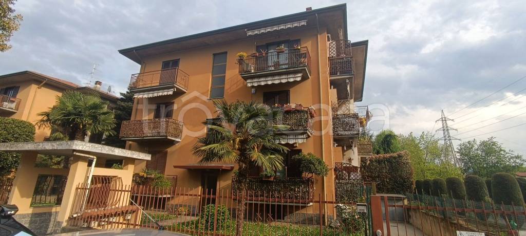 appartamento in vendita a Cassano Magnago