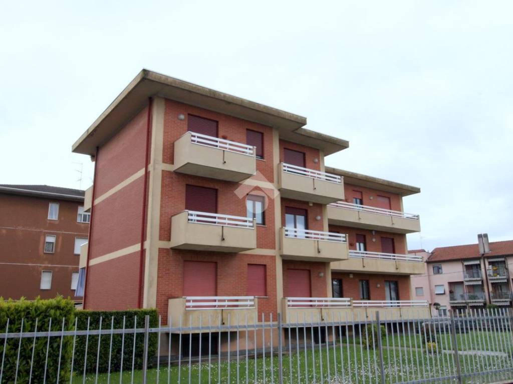 appartamento in vendita a Cassano Magnago