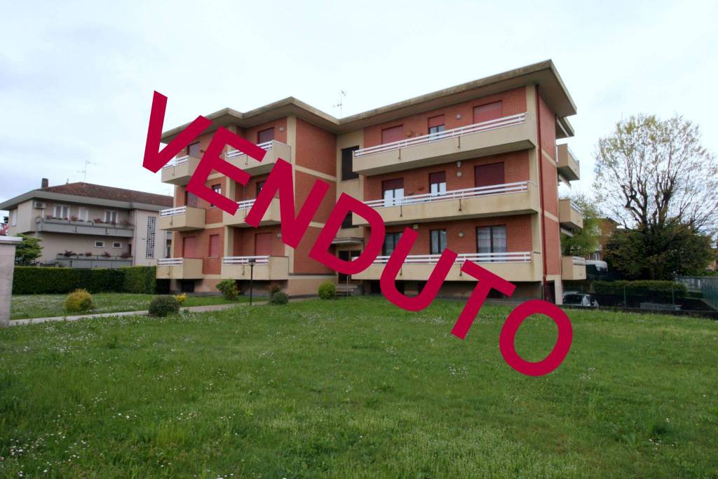 appartamento in vendita a Cassano Magnago