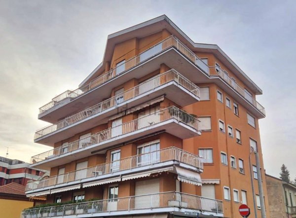 appartamento in vendita a Cassano Magnago