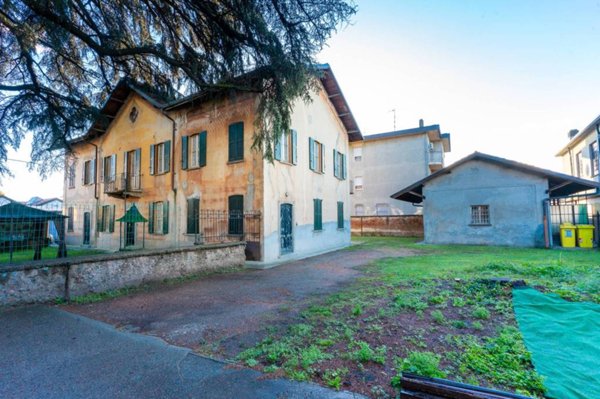 casa indipendente in vendita a Cassano Magnago