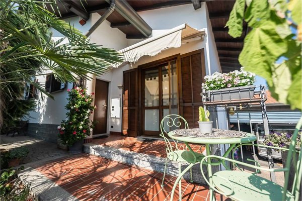 casa indipendente in vendita a Cassano Magnago