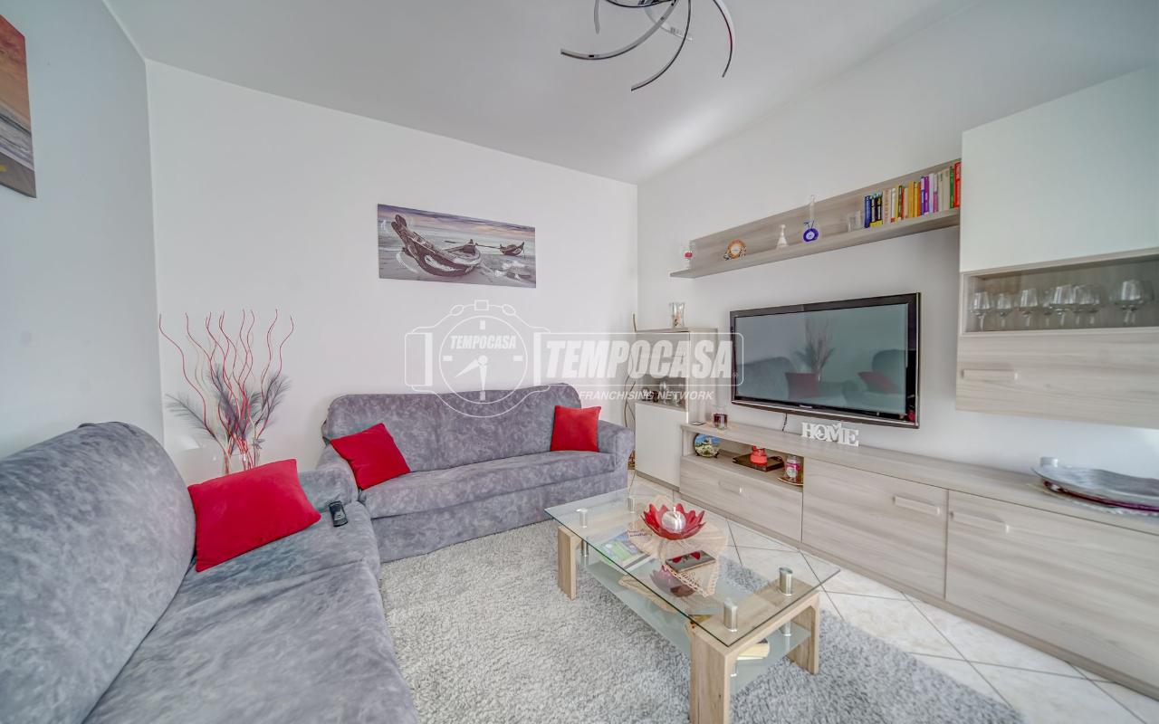 casa indipendente in vendita a Cassano Magnago