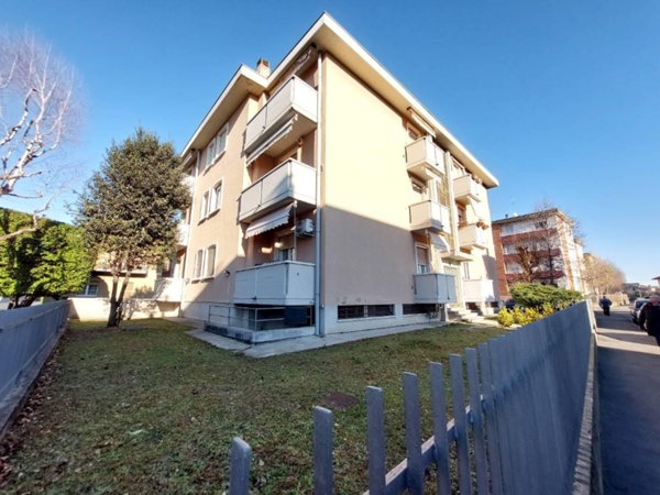 appartamento in vendita a Cassano Magnago