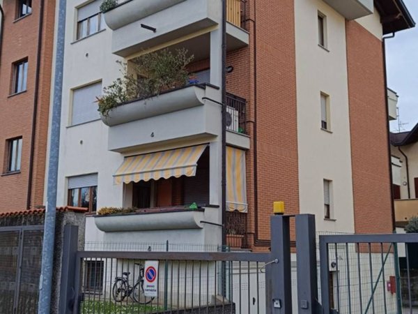 appartamento in vendita a Cassano Magnago