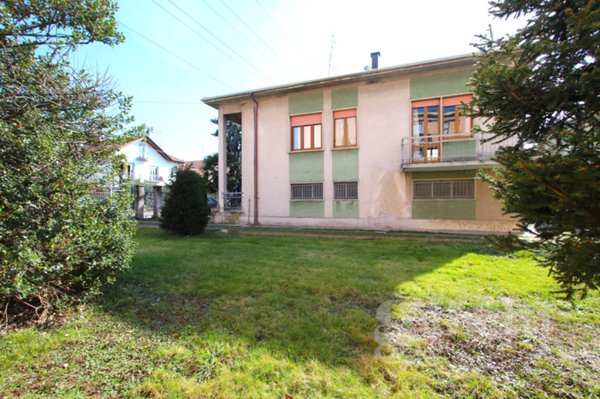 casa indipendente in vendita a Cassano Magnago