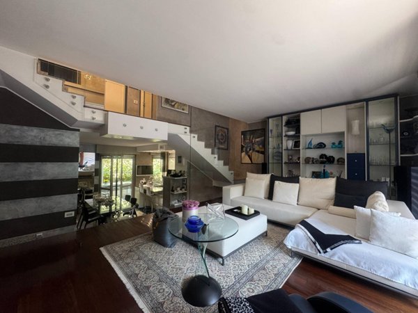 casa indipendente in vendita a Cassano Magnago