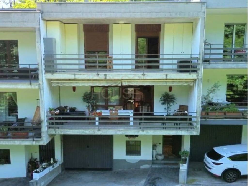 casa indipendente in vendita a Cassano Magnago