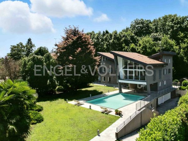 casa indipendente in vendita a Cassano Magnago