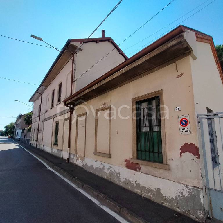 casa indipendente in vendita a Cassano Magnago