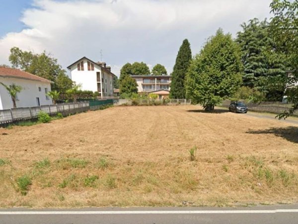 terreno edificabile in vendita a Cassano Magnago