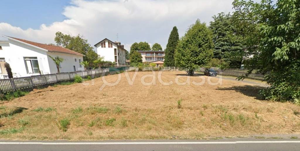 terreno edificabile in vendita a Cassano Magnago