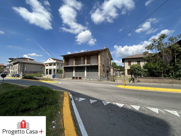 casa indipendente in vendita a Cassano Magnago