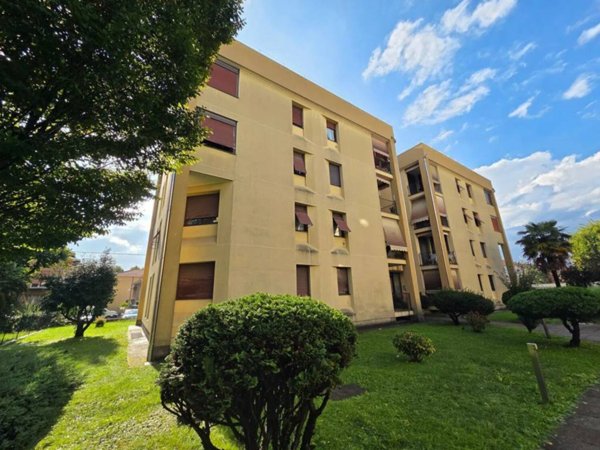 appartamento in vendita a Cassano Magnago