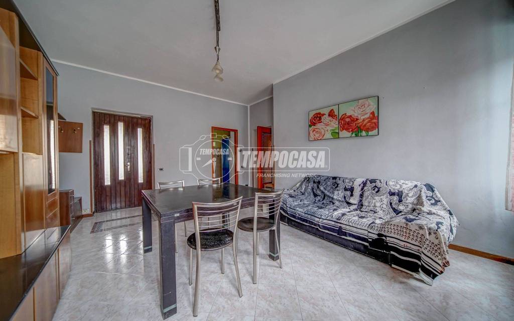 casa indipendente in vendita a Cassano Magnago