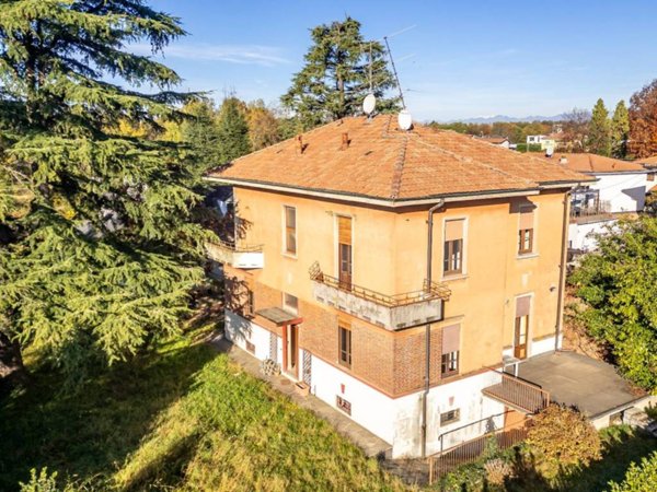 casa indipendente in vendita a Cassano Magnago