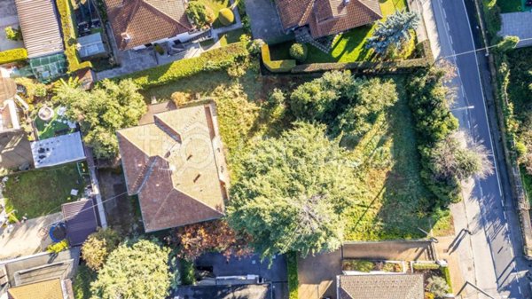 casa indipendente in vendita a Cassano Magnago