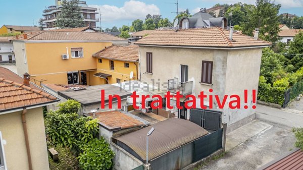 casa indipendente in vendita a Cassano Magnago