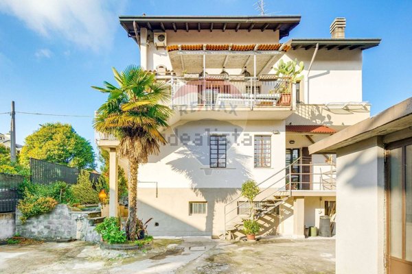casa indipendente in vendita a Cassano Magnago