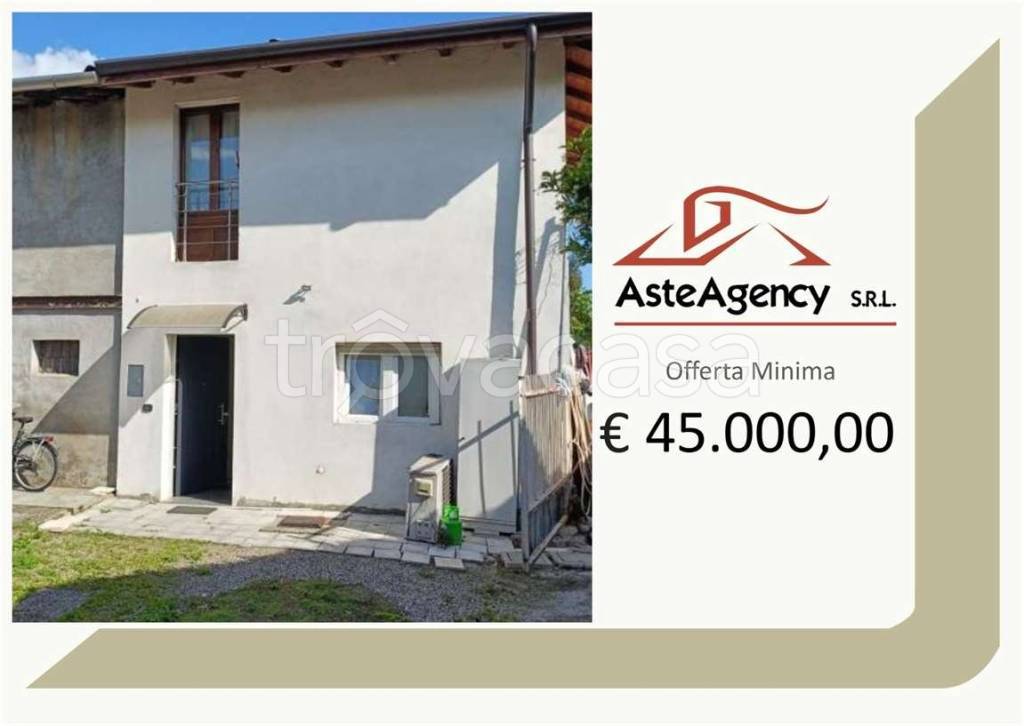 casa indipendente in vendita a Cassano Magnago